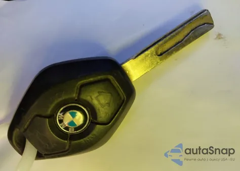 2004 BMW 330I из США, поврежденный, VIN WBAEV53414KM07271